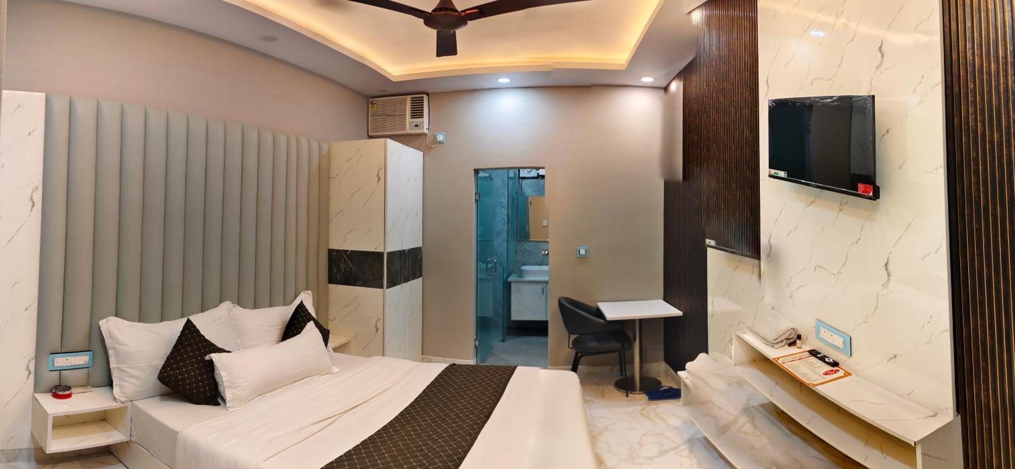 Hotel New Imperial Газиабад Экстерьер фото